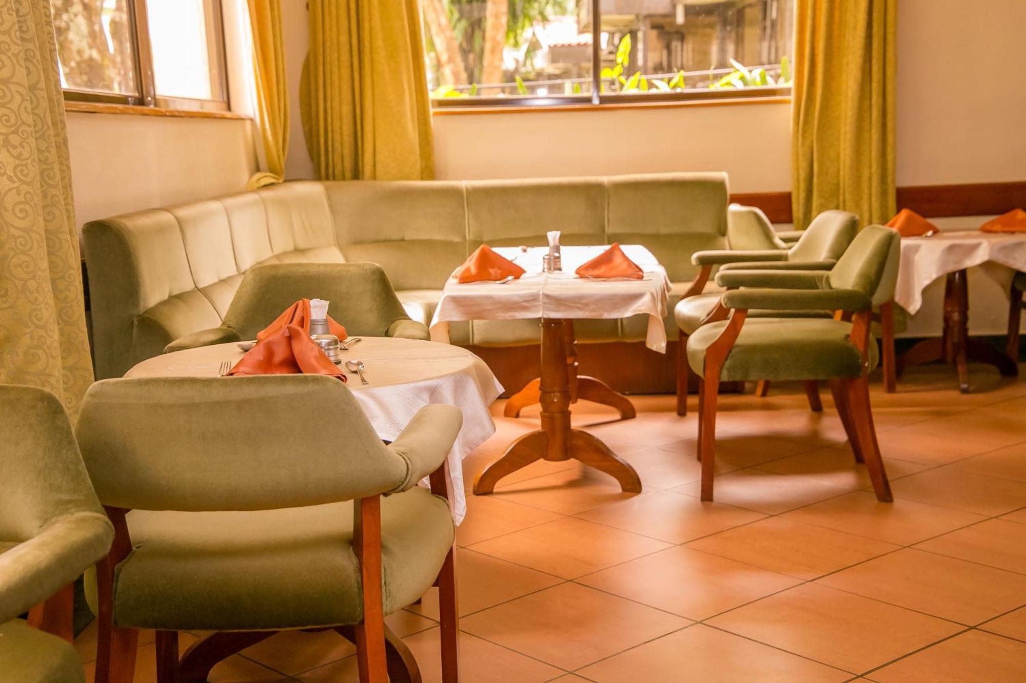 Green Hills Hotel Nyeri Exterior foto